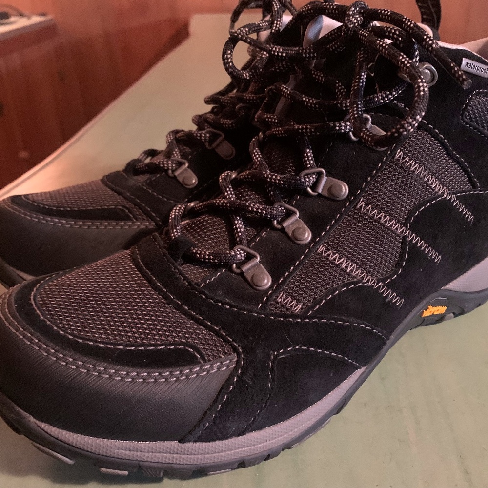 MINT Womens Dansko Waterproof Comfort Hiking Boots EU 42 US 11.5 / 12